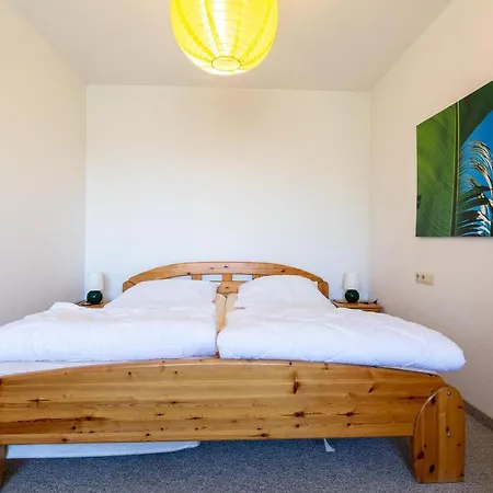 Ferienwohnpark Zwei-zimmer-apartment 49 45 * Immenstaad am Bodensee